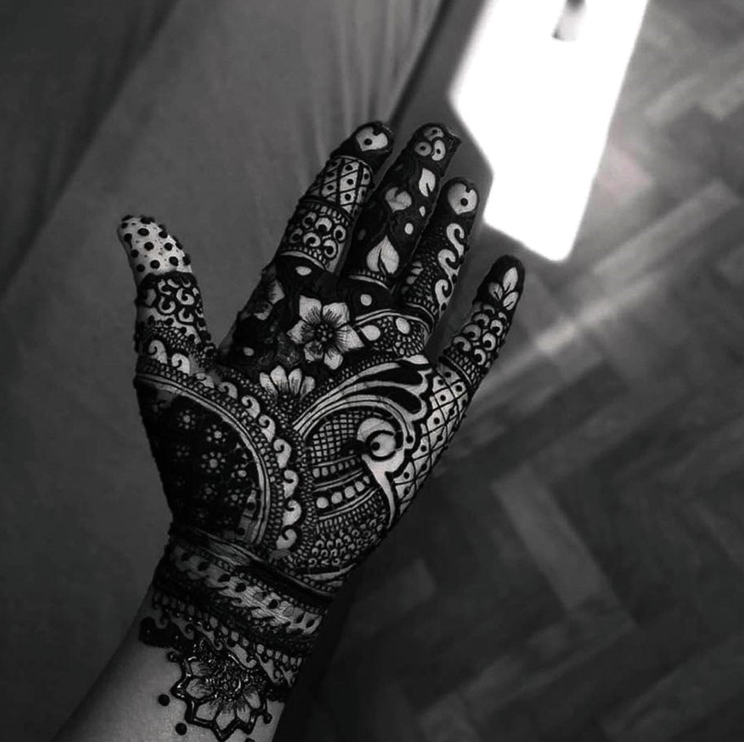 Henna design door Rastogi Sonal, instagram: @ras_togisonal, ©Rastogi Sonal
